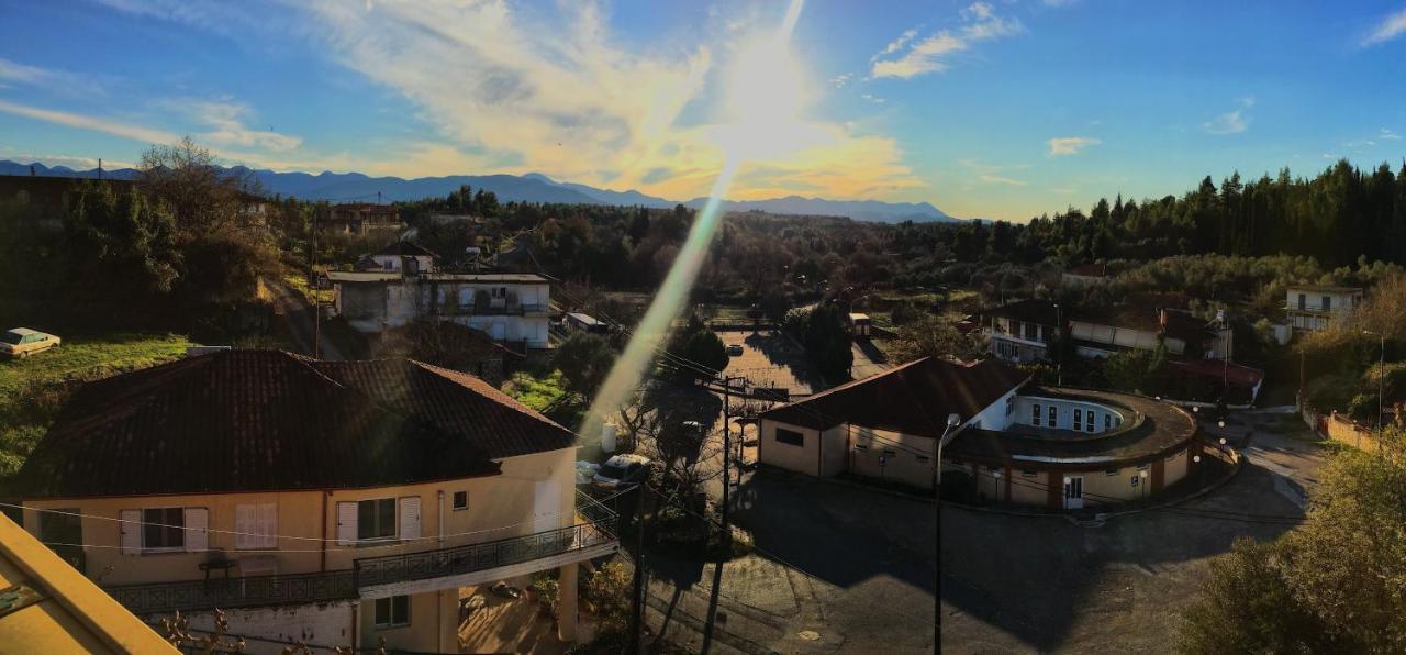 Ξενοδοχείο "Ηραία" Loutra (Arcadia) Exterior foto